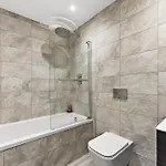 Apartmán Stunning Spacious Leeds - Parking *